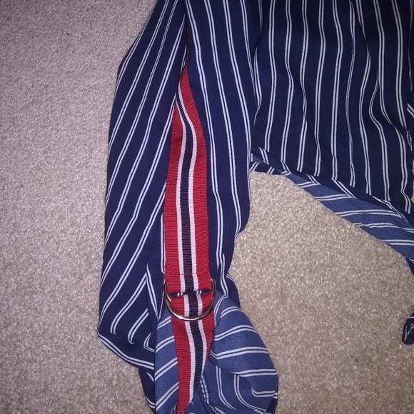 Striped Cropped Button Up w/ Tie at - Picture 2 of 3